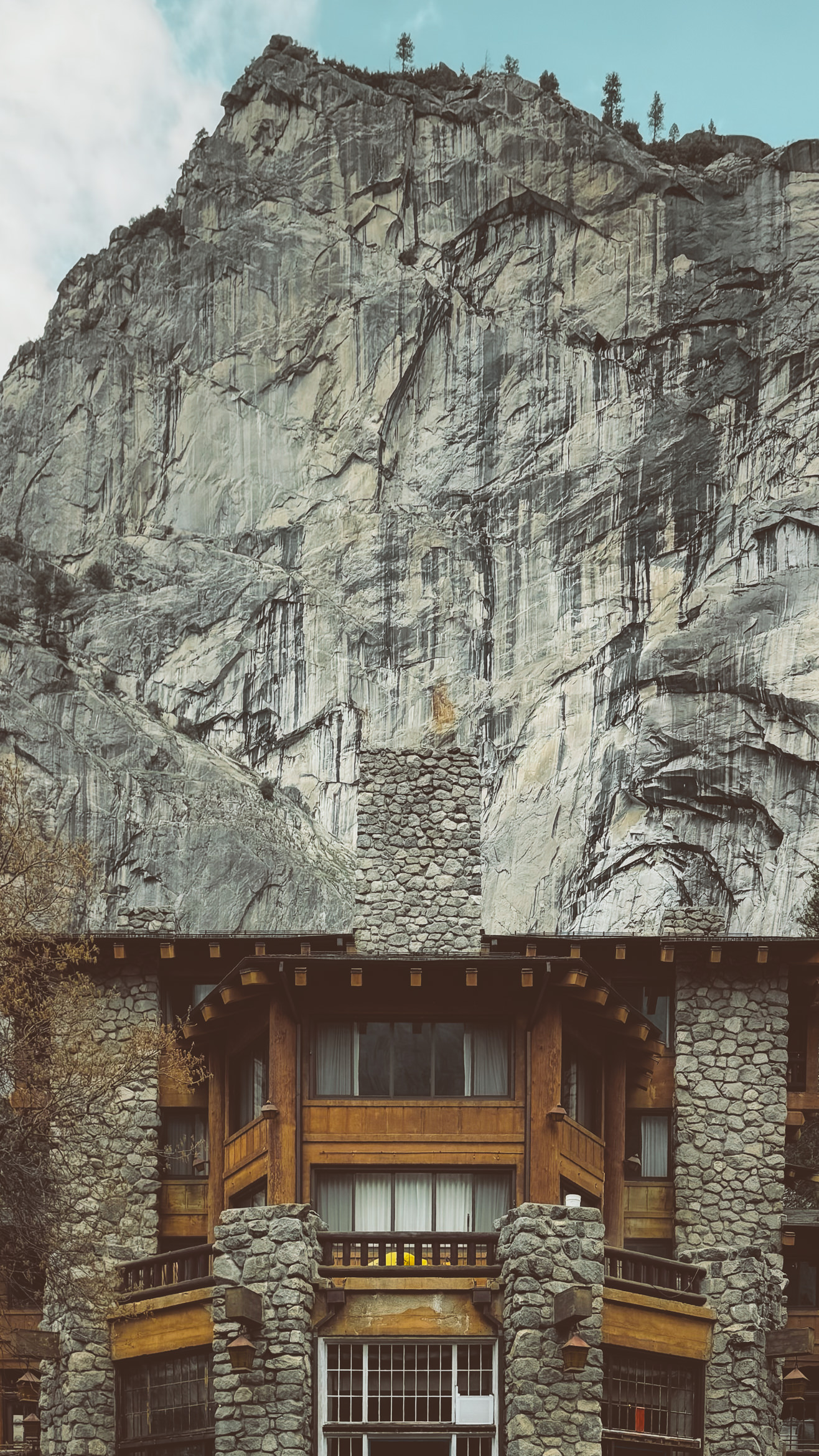 yosemite valley awahanee